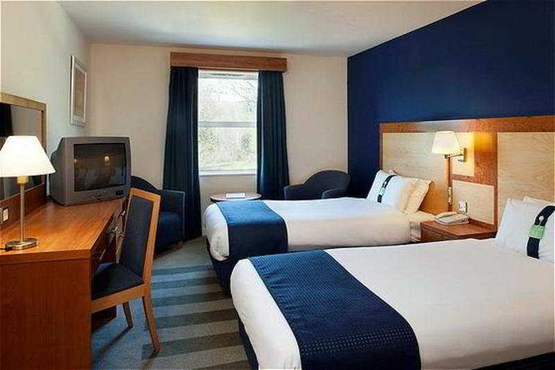 Holiday Inn Bristol Airport By Ihg Redhill  Zimmer foto